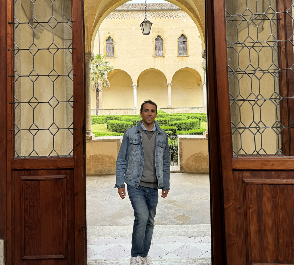 Passeggiata sui Colli Euganei (PD) con Visita all'Abbazia e pranzo