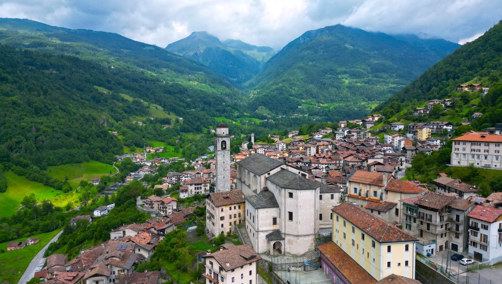 Valle Sabbia in 3 Giorni: Lago d'Idro, Rocca d'Anfo, Kite e Parco delle Fucine di Casto