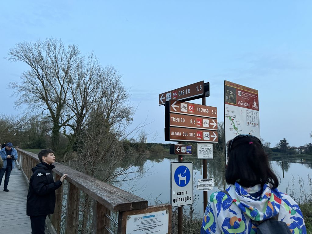 Treviso in un Giorno: la Città d'Acque tra Canali, Tiramisù e Palazzi Medievali