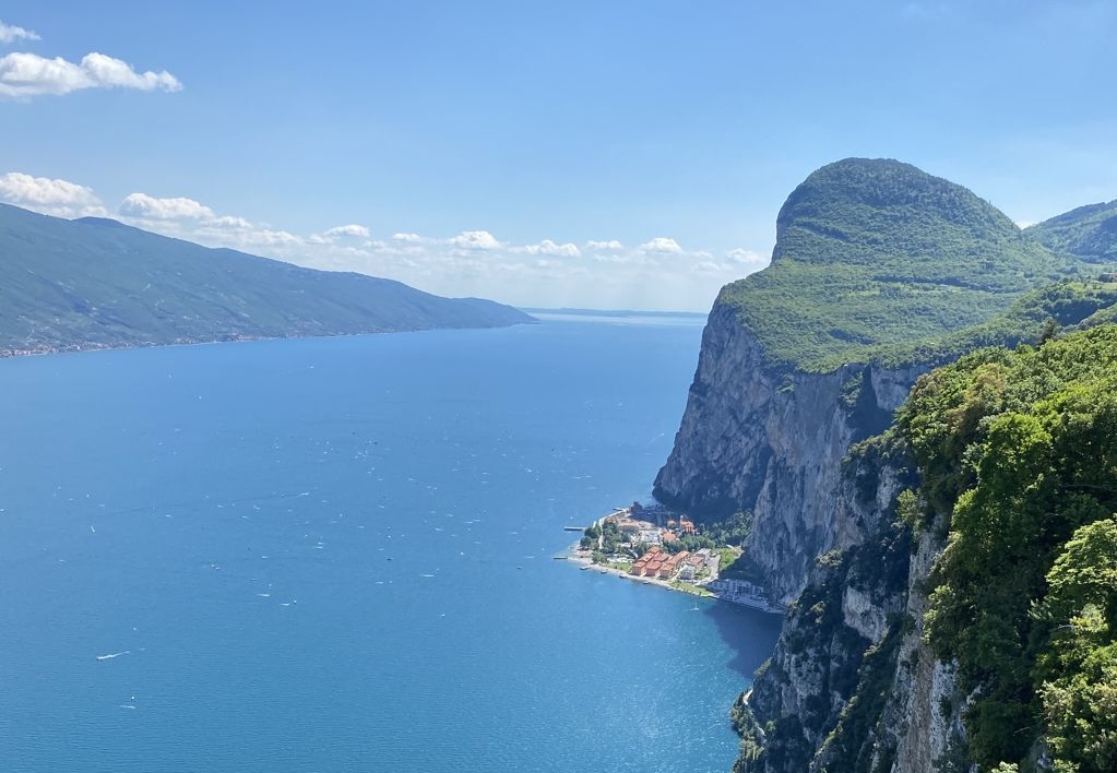 Tour in Vespa al Lago di Garda: da Riva del Garda a Tremosine