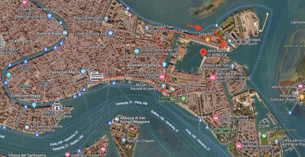 Venezia: le Mani Giganti di Lorenzo Quinn, la Cripta Allagata e i Segreti dell'Arsenale