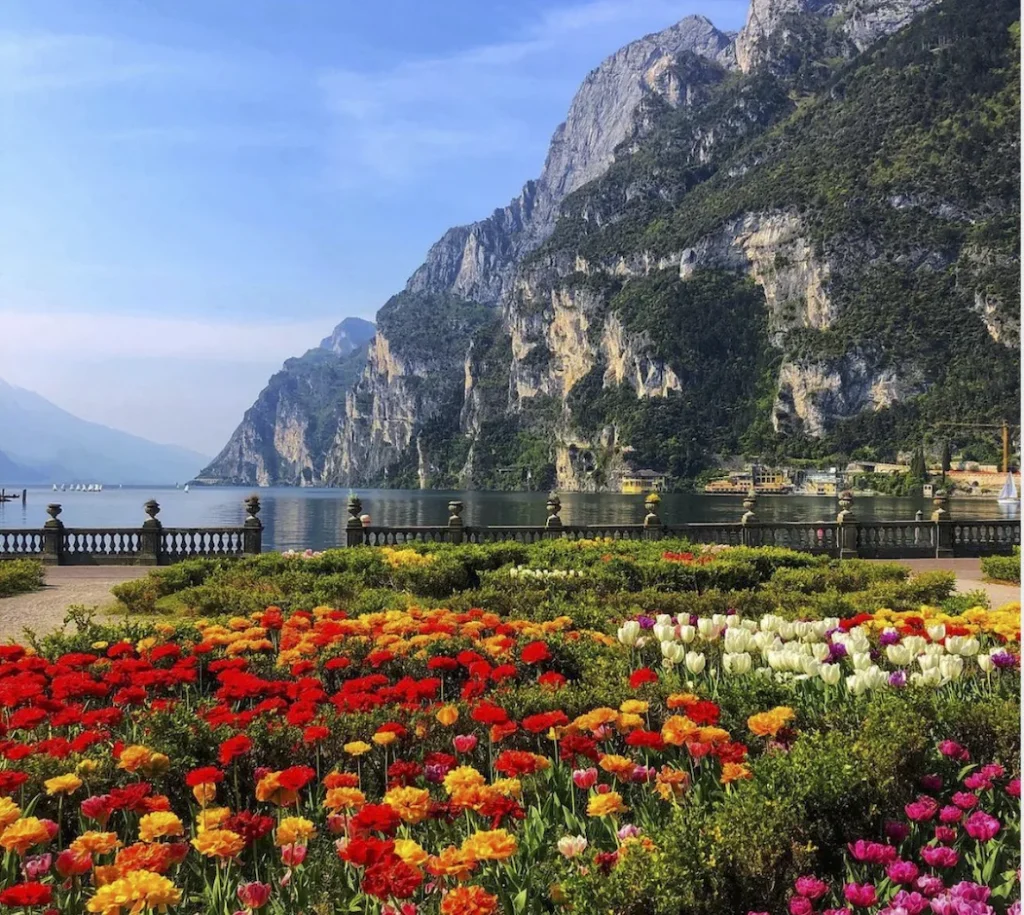 Parcheggi Gratuiti a Riva del Garda: la Guida Completa con Coordinate
