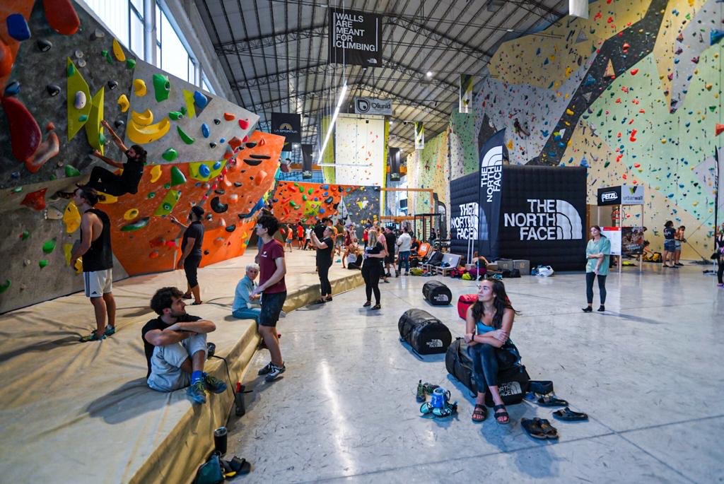 Arrampicata indoor gratuita a Milano