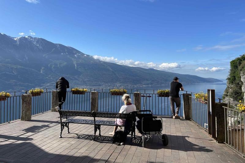 Tour in Vespa al Lago di Garda: da Riva del Garda a Tremosine