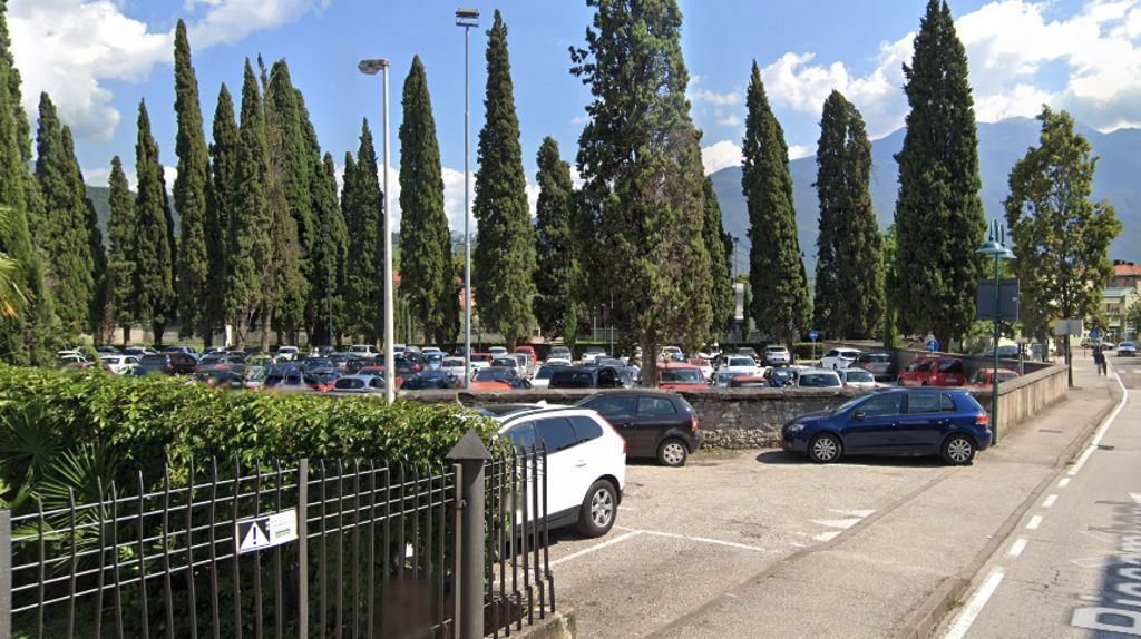 Giornata divertente al Parco senza elettricità e dintorni