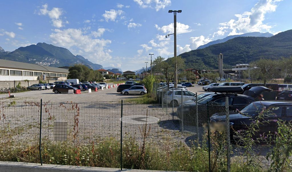Giornata divertente al Parco senza elettricità e dintorni