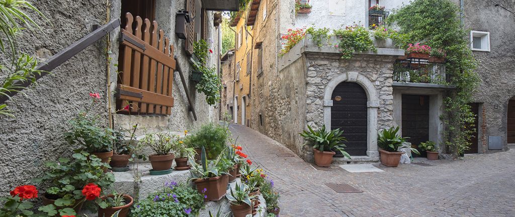 Tour in Vespa al Lago di Garda: da Riva del Garda a Tremosine