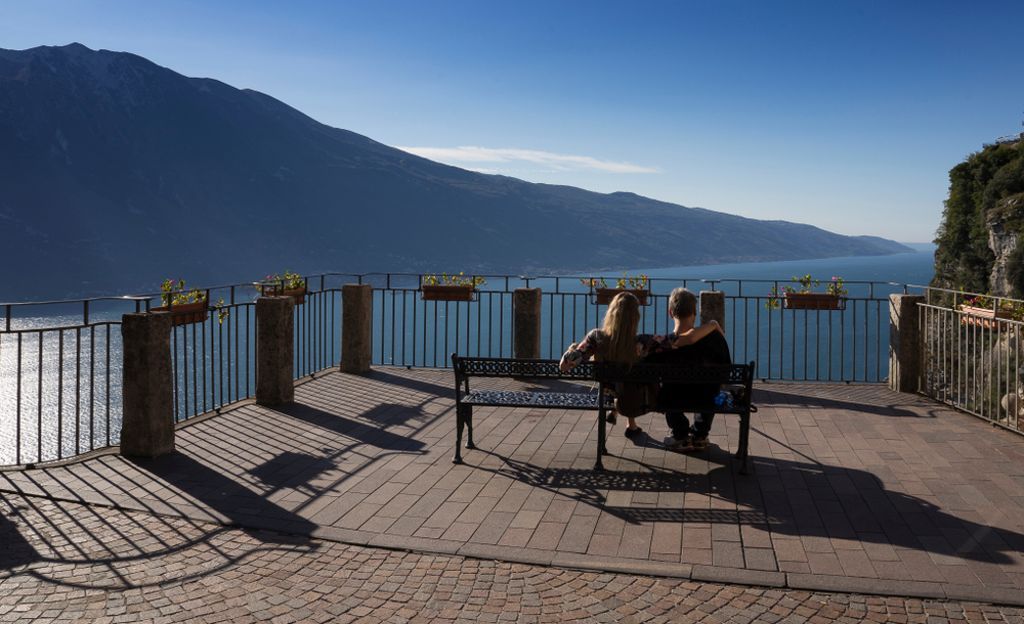 Tour in Vespa al Lago di Garda: da Riva del Garda a Tremosine