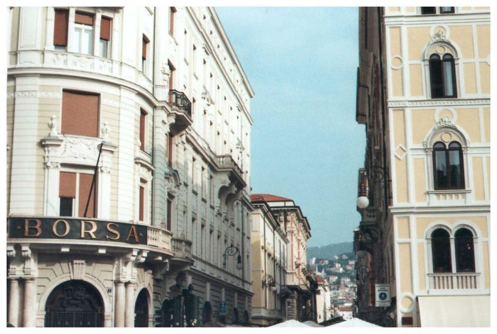 Trieste Segreta come un Local: Scopri il Centro Storico e i Suoi Tesori