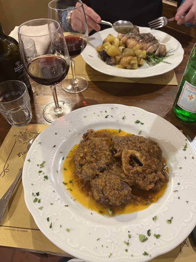 Esplora Firenze gustando piatti tipici
