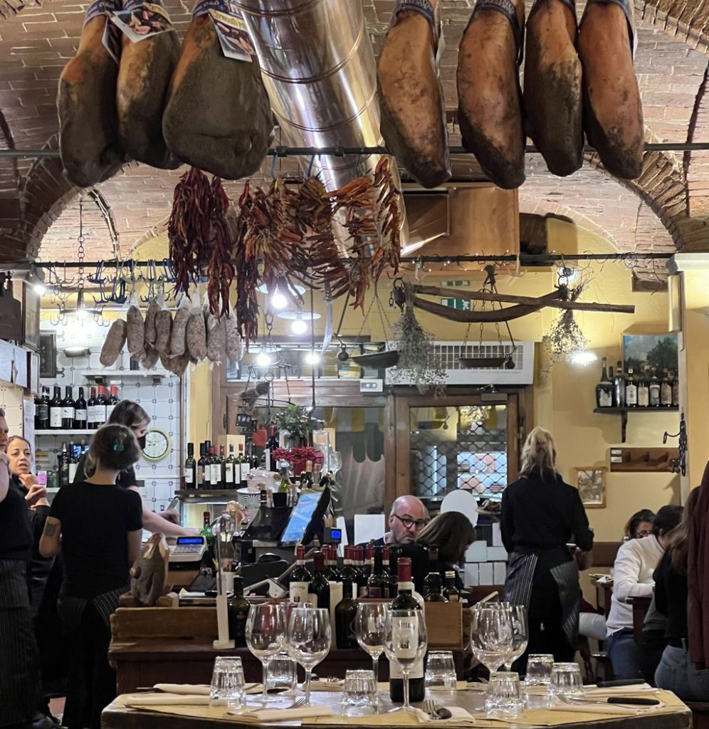 Esplora Firenze gustando piatti tipici