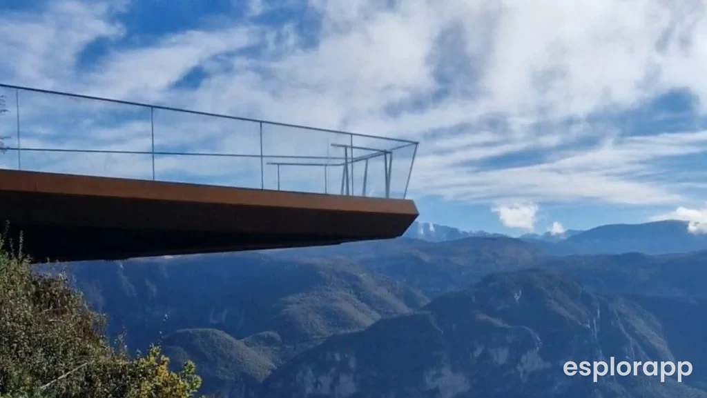 Sospesi sul vuoto: Una Giornata sul Monte di Mezzocorona
